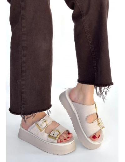 Coer Bej Süet Çift Tokalı Terlik