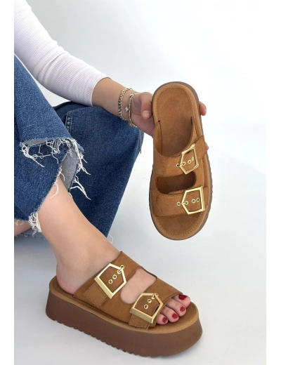 Coer Taba Süet Çift Tokalı Terlik