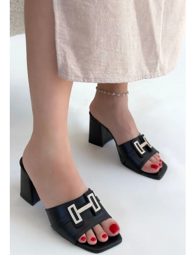 Erew Siyah Cilt Topuklu Terlik