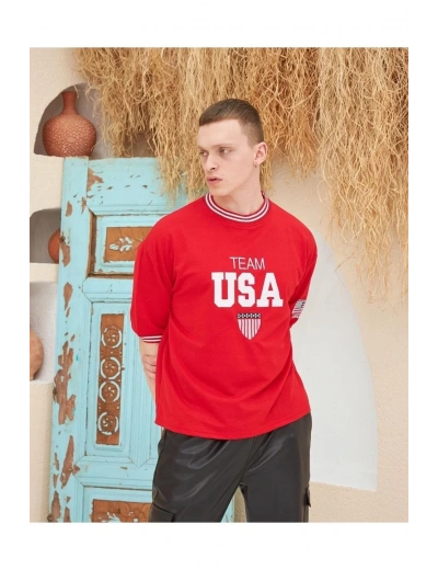 Erkek Nakış İşlemeli Ribanalı Oversize T-shirt - Kırmızı