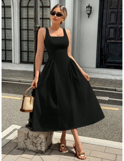 Kadın Askılı Kare Yakalı Uzun Ithal Krep Elbise