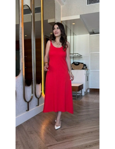 Kadın Askılı Yuvarlak Yakalı Viskon Elbise