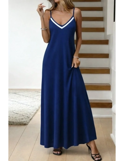 Kadın Ip Askılı V şerit Yakalı Uzun Viskon Elbise