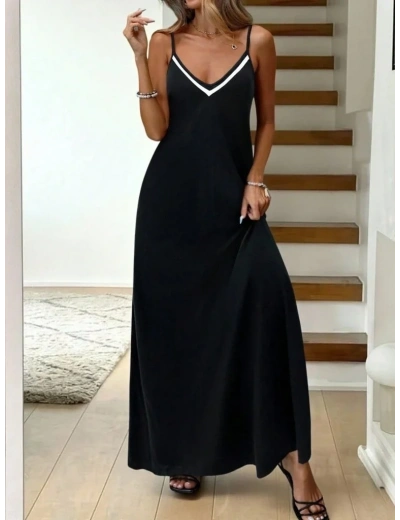 Kadın Ip Askılı V şerit Yakalı Uzun Viskon Elbise