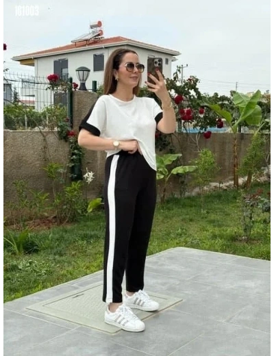 Kadın Kısa Kollu Modal Dokulu Kumaş Yanı şeritli Takım