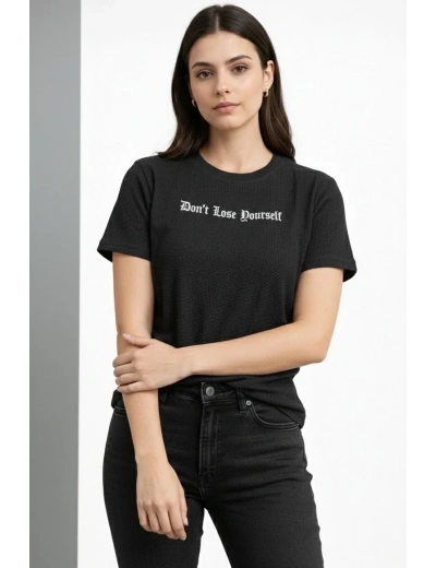 Kadın Wafıl Kumaş Tişört Regular Kalıp Bisiklet Yaka Baskılı Günlük Basic T-Shirt - Siyah