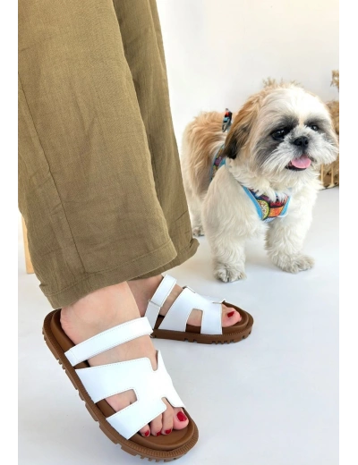 Kooni Beyaz Cilt Terlik