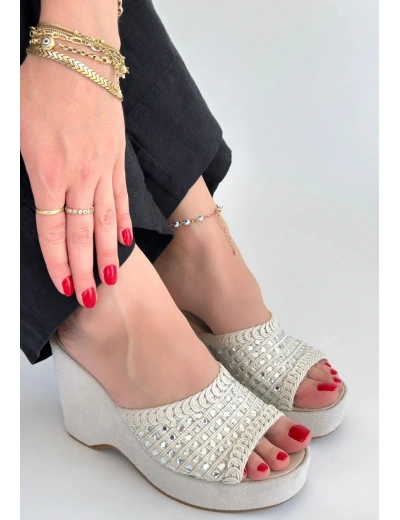 Moka Bej Triko Dolgu Topuk Terlik