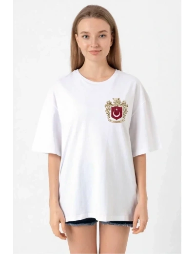 Türk Arma Baskılı Oversize Bisiklet Yaka Günlük T-shirt - Beyaz