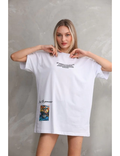 kadın Bisiklet Yaka Baskılı Oversize T-Shirt - Beyaz