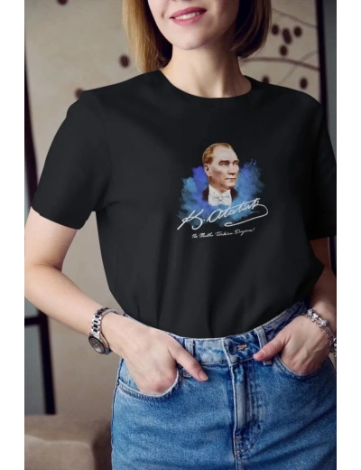 Kadın Bisiklet Yaka ATATÜRK Baskılı Oversize T-Shirt - Siyah