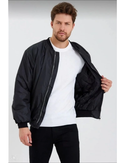 ERKEK Siyah Bomber Mont – Su İtici Kumaş, Kapitone Astarlı, Fermuarlı ve Günlük Kullanıma Uygun Ceket- Siyah