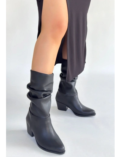 Yior Siyah Cilt Topuklu Bot