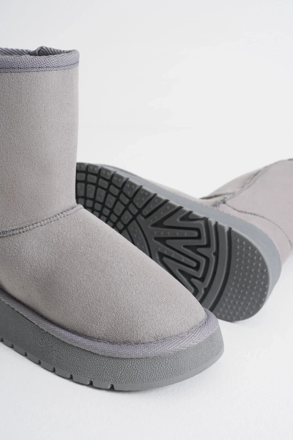 Anisa Kadın Gri Kışlık Kürklü Bot