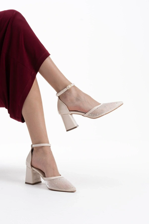 Borie Bej Tekstil Kumaş Taşlı Kadın Topuklu Ayakkabı