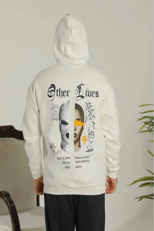 Erkek Oversize Üç İplik Şardonlu Kapüşonlu Sweatshirt – Beyaz “Other Lives” Ön ve Arka Baskılı, Kanguru Cepli, Ribanalı Rahat Kışlık Model Beyaz