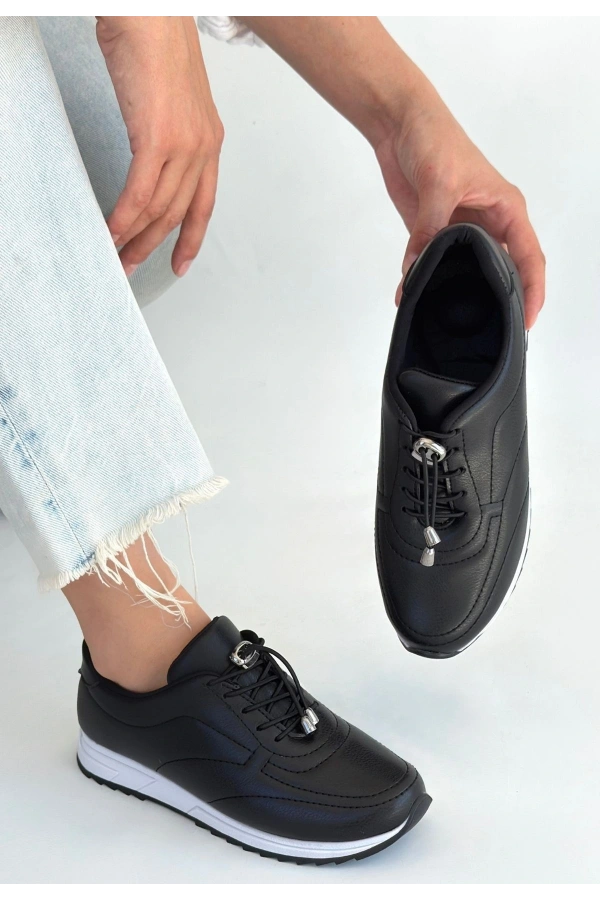 Finna Siyah Cilt Bağcıklı Spor Ayakkabı