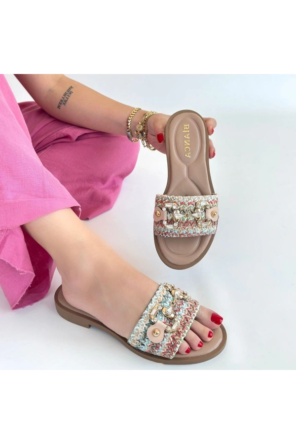 Gonne Renkli Hasır Dokuma Terlik