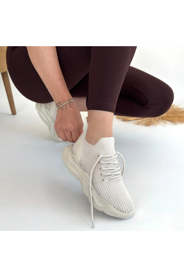 Henta Bej Triko Bağcıklı Spor Ayakkabı