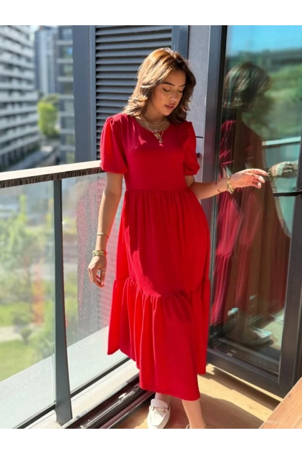 Kadın Kısa Kollu Yakası Açık Katlı Bürümcük Balon Elbise