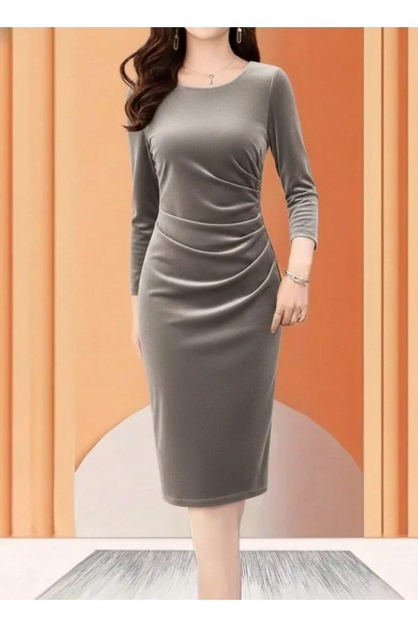 Kadın Uzun Kollu Bot Yaka Yanı Taş Detaylı Midi Kadife Elbise