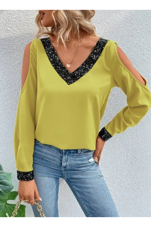 Kadın Uzun Kollu V Yakalı Omuzlardan Açık Sandy Bluz