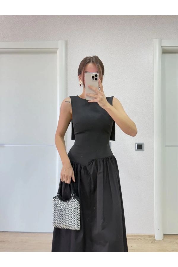 Krep Arkası Kanat Arka Ön Pens Detaylı Uzun Kadın Elbise - Siyah