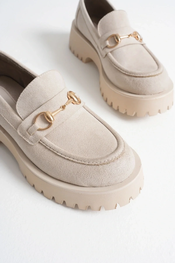 Lara Toka Detaylı Bej Süet Günlük Loafer Ayakkabı