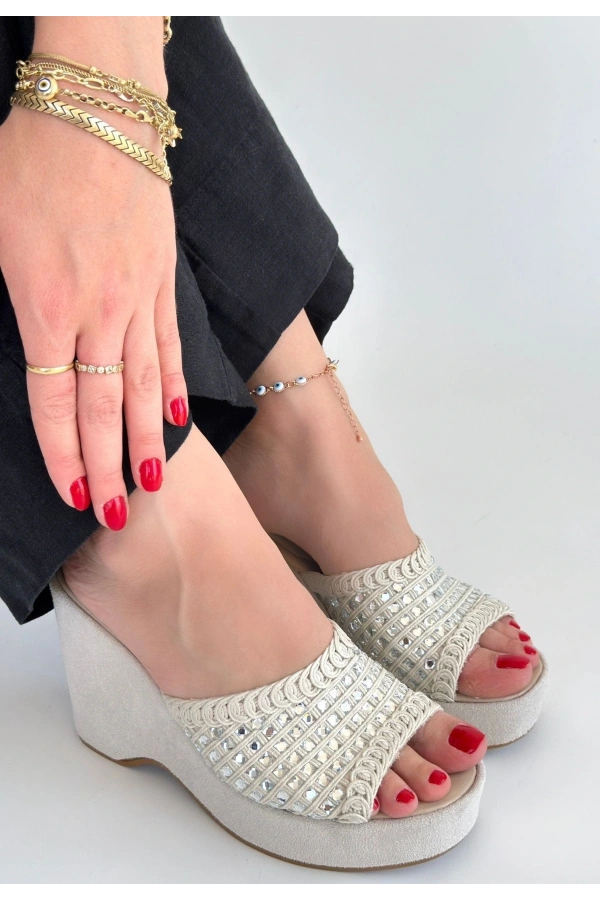 Moka Bej Triko Dolgu Topuk Terlik