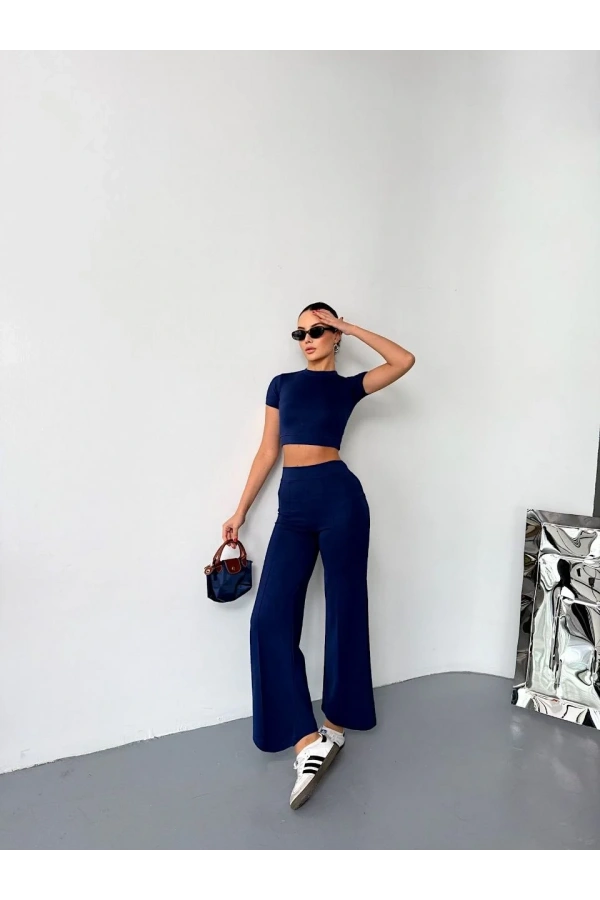 Osy Modal Yumuşak Dokulu Kumaş Kısa Kollu Crop Alt ispanyol Paça Pantalon ikili Takım - Lacivert