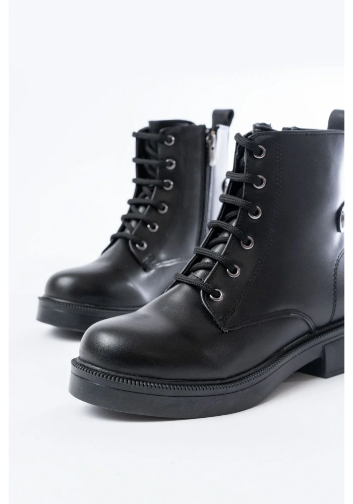 02-2003 Siyah Bağcıklı Fermuarlı Günlük Kadın Bot