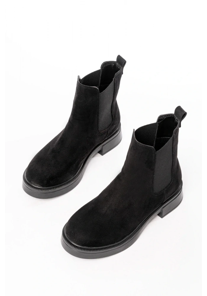 02-2137 Siyah Süet Lastikli Günlük Kadın Bot