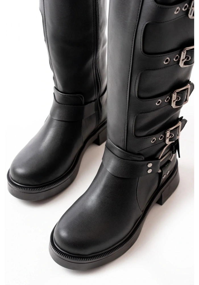 02-346 Siyah Düz Topuklu Günlük Bayan Binici Çizme