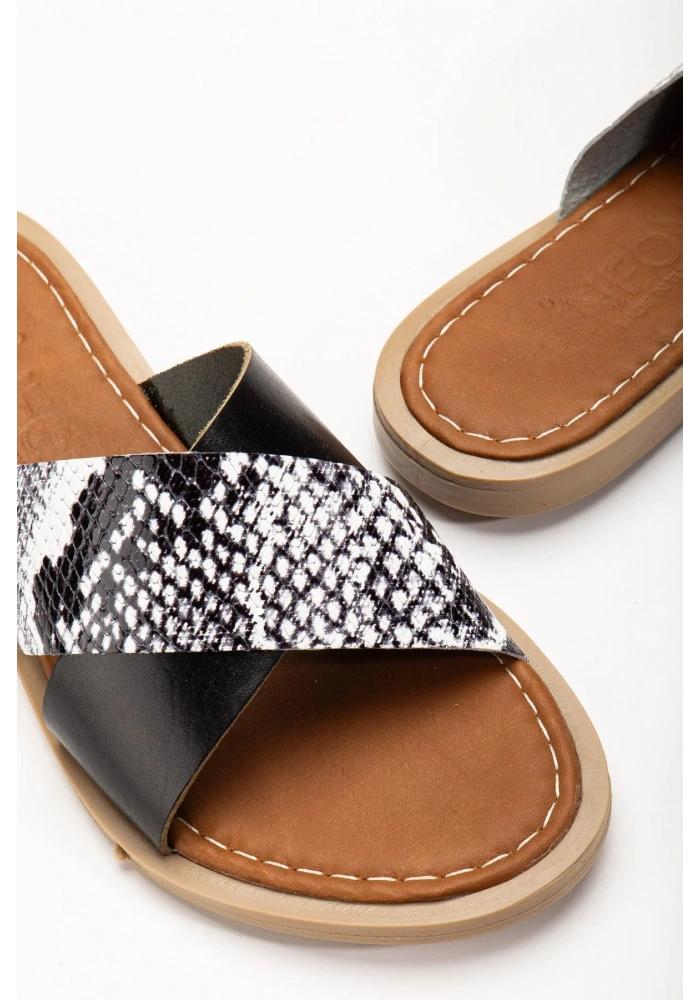 169-076 Siyah Ortopedik Hakiki Deri Çapraz Bantlı Kadın Terlik