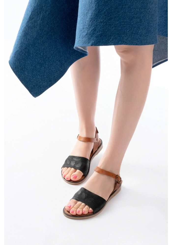 205-012 Siyah Ortopedik Hakiki Deri Kadın Sandalet