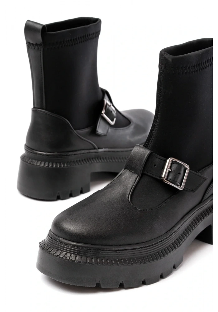 236-2034 Siyah Streç Günlük Kadın Bot