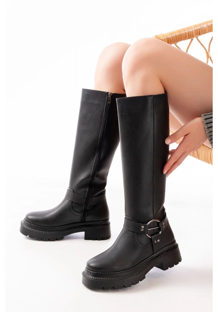 236-3021 Siyah Fermuarlı Günlük Kadın Çizme