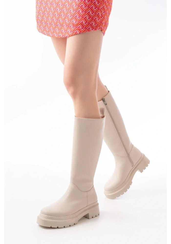 236-340 Bej Fermuarlı Günlük Kadın Çizme