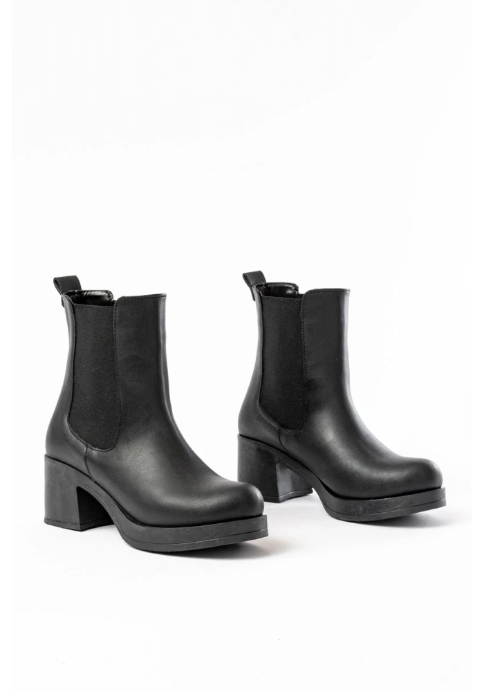 5109-3056 Siyah Lastikli Kalın Topuklu Günlük Kadın Bot