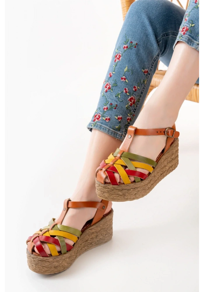 684-02 Multi Ortopedik Hakiki Deri Dolgu Kadın Sandalet