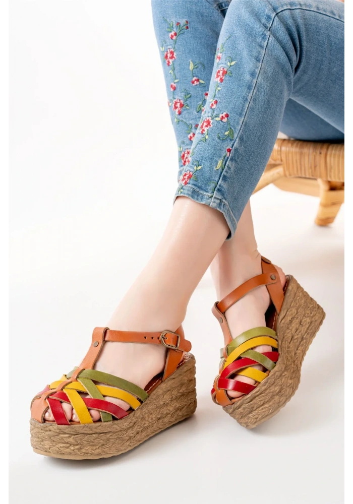 684-02 Multi Ortopedik Hakiki Deri Dolgu Kadın Sandalet