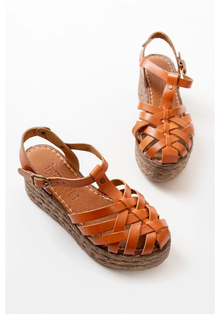 684-02 Taba Ortopedik Hakiki Deri Dolgu Kadın Sandalet