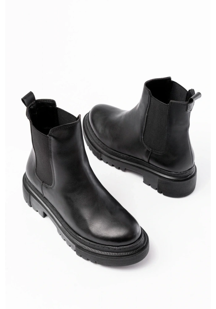 812-2137 Siyah Lastikli Günlük Kadın Bot