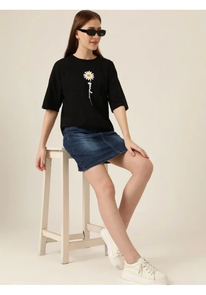 Kadın Papatya Baskılı T-Shirt Kısa Kol Bisiklet Yaka Oversize  Tişört - Siyah