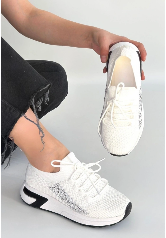 Belan Beyaz Triko Bağcıklı Spor Ayakkabı