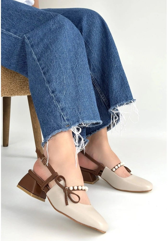 Ceyda Bej Cilt Taba Detaylı Topuklu Ayakkabı