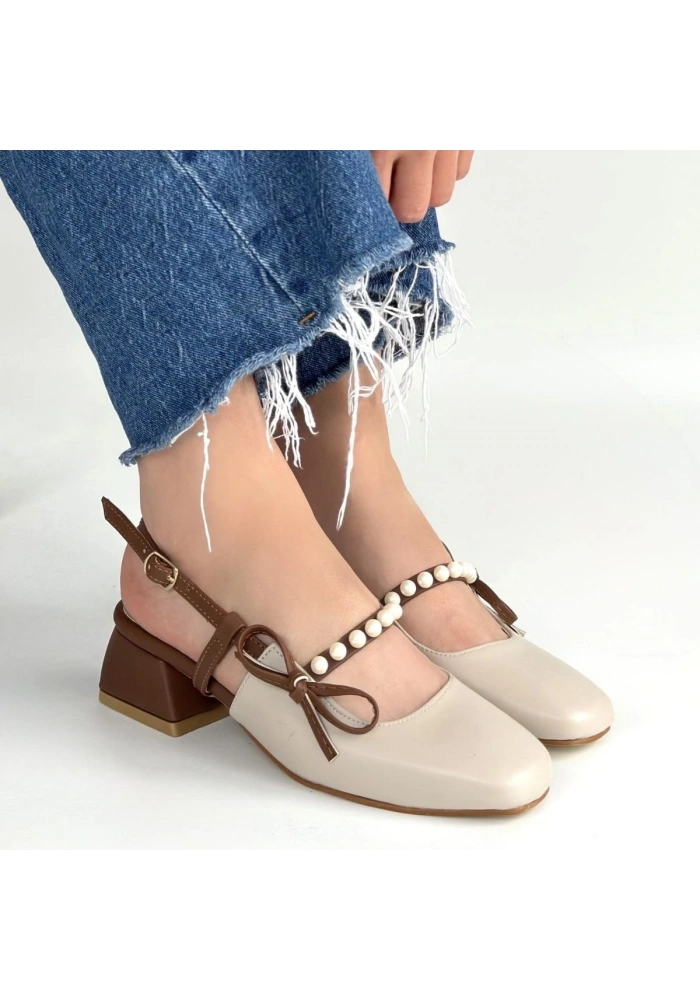 Ceyda Bej Cilt Taba Detaylı Topuklu Ayakkabı