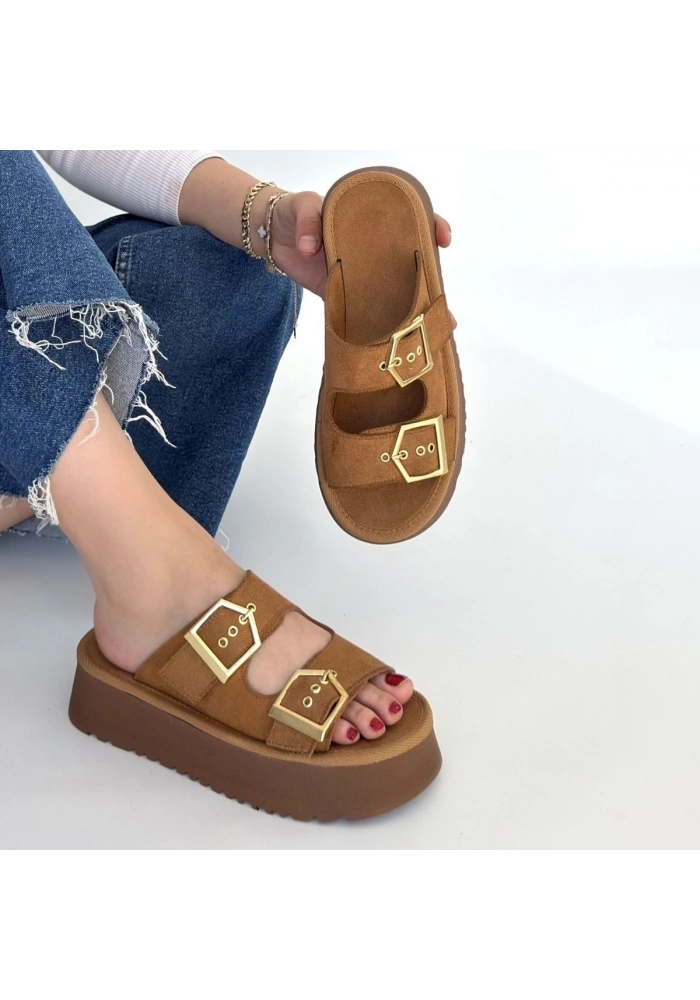 Coer Taba Süet Çift Tokalı Terlik