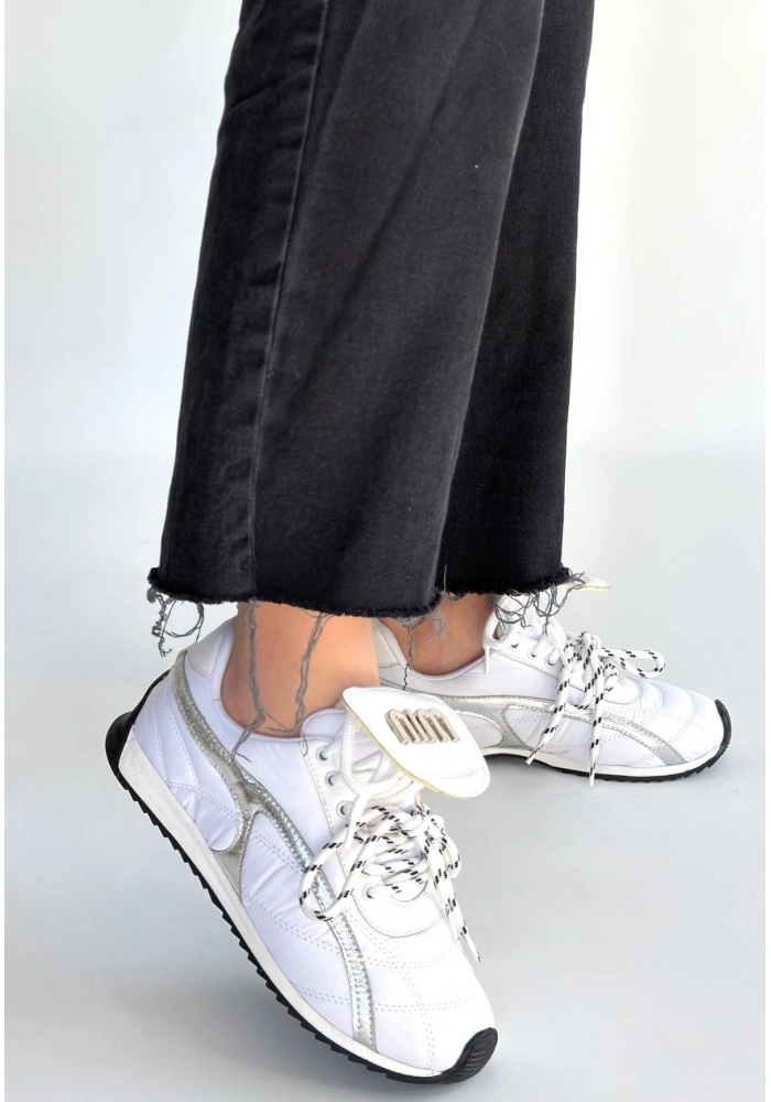 Dissa Beyaz Cilt Bağcıklı Paraşüt Detaylı Spor Ayakkabı