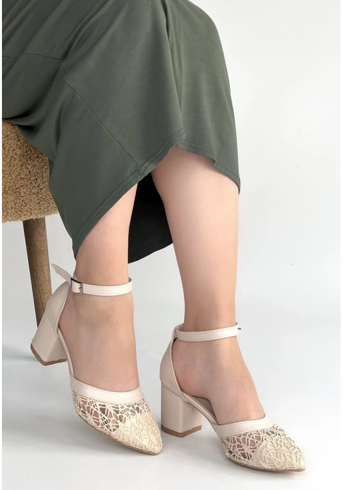Dmop Bej Cilt Tül Detaylı Topuklu Ayakkabı